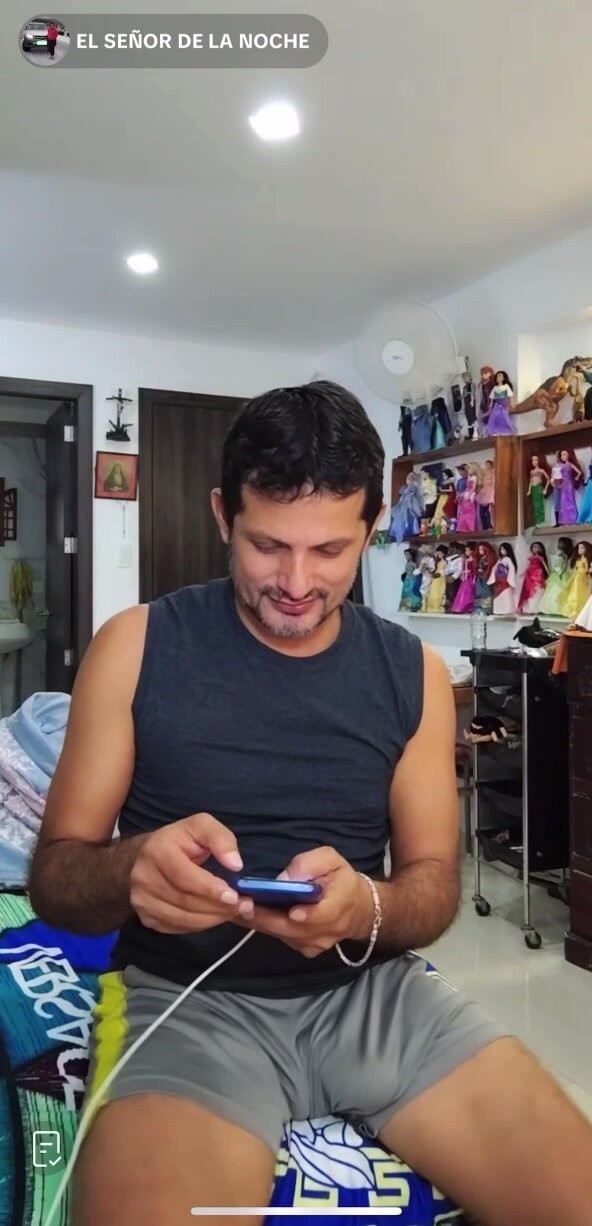 Bulge tiktok and flash
