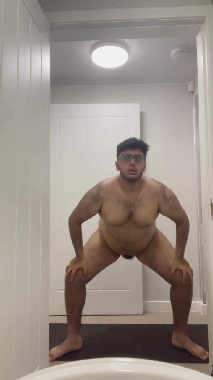 Chubby small cock faggot shakes his body