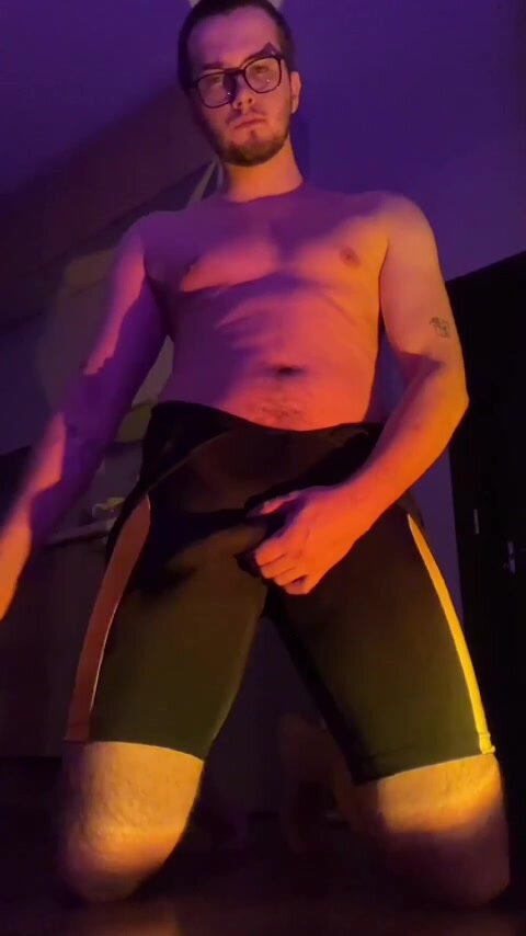 russian stud jerking off cumppilations - video 4