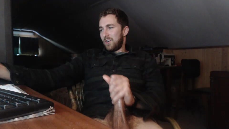 Young Canadian French Guy Cums