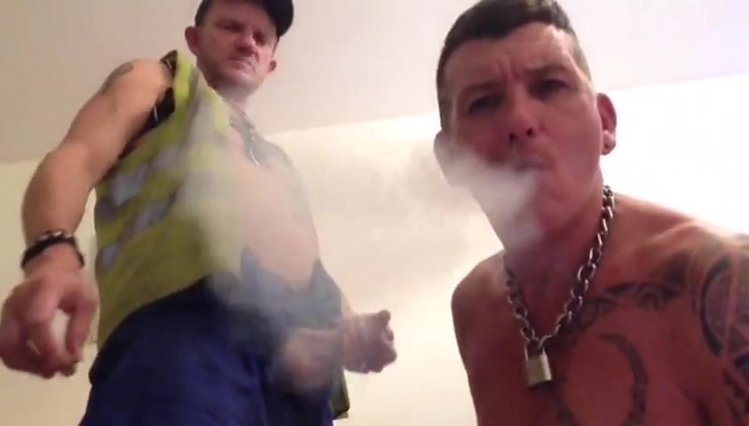 sharing a cig