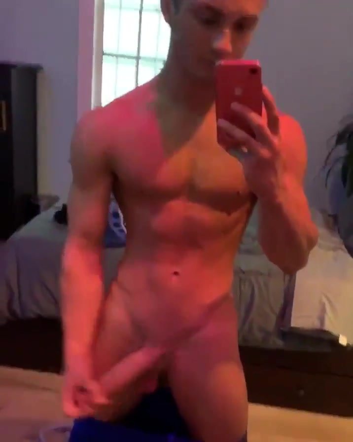 Big dick selfie