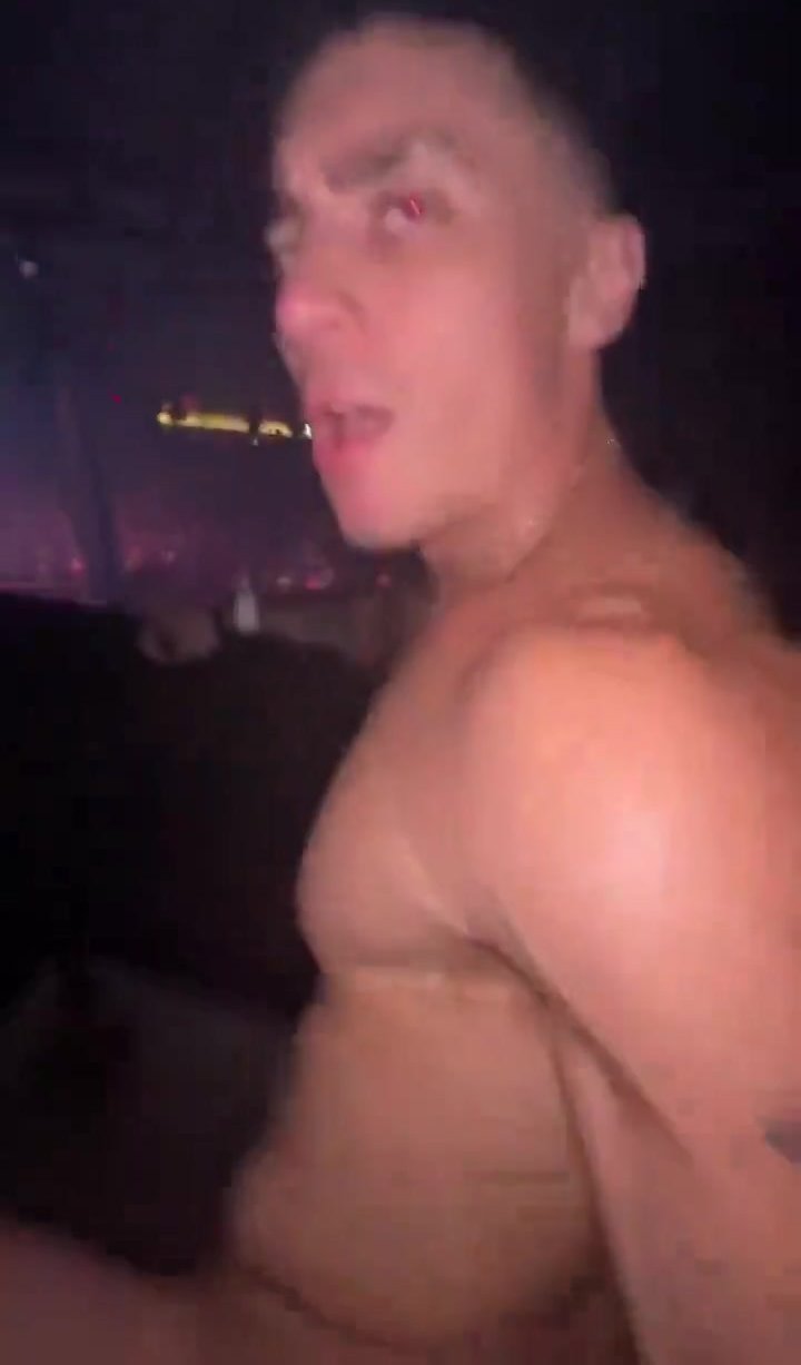 fucking during the show
