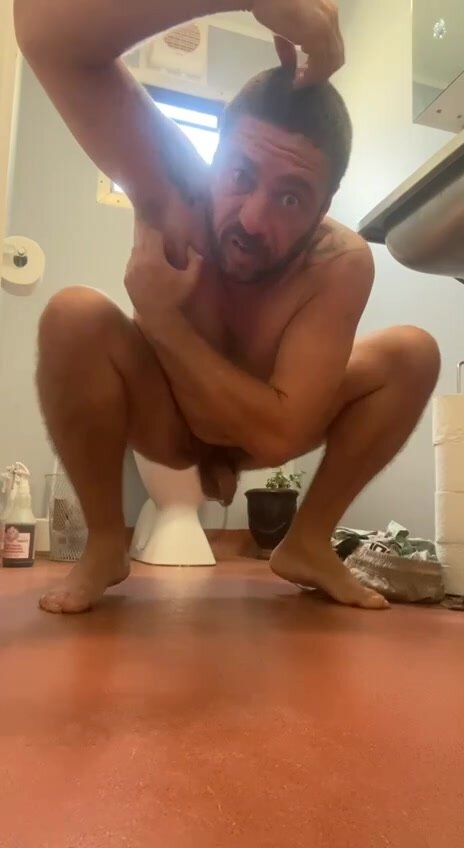 Gooner monkey faggot scratches his ass