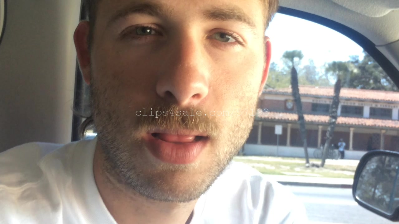 Sexy, Scruffy Tongue Show