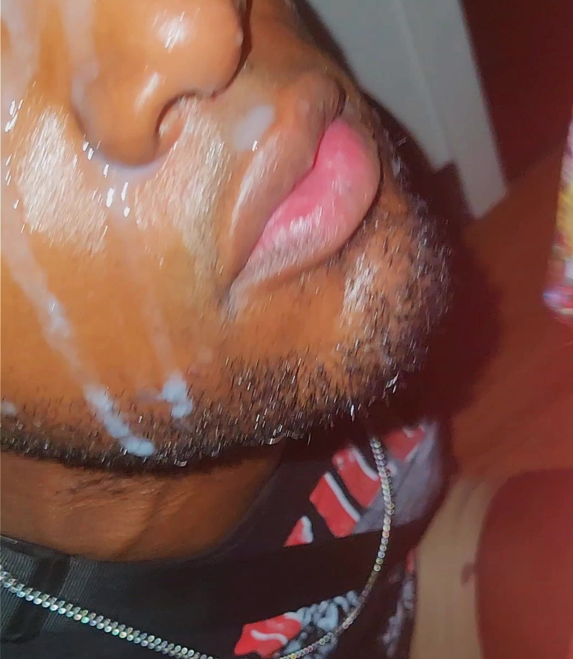 Huge facial - video 18