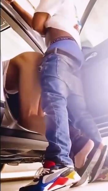 Car fuck - video 14