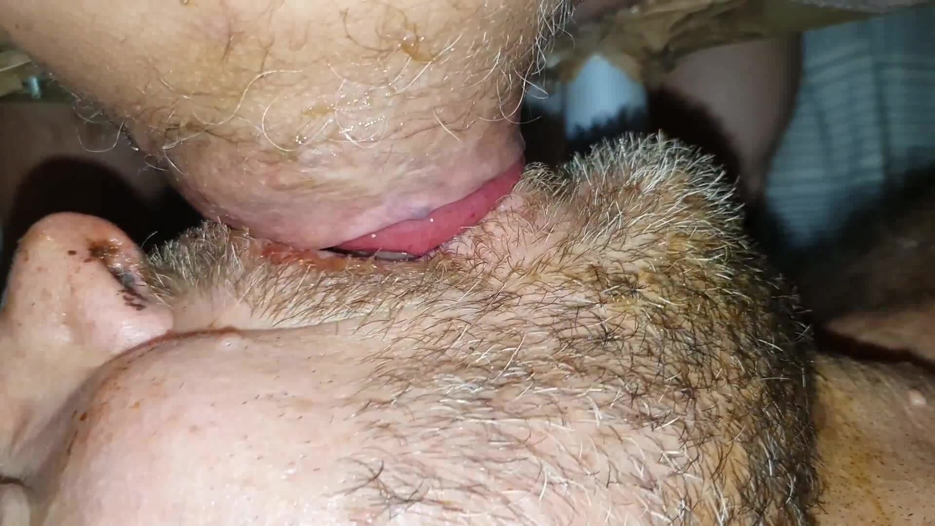 Eating a tasty, dirty rosebud (WARNING)!