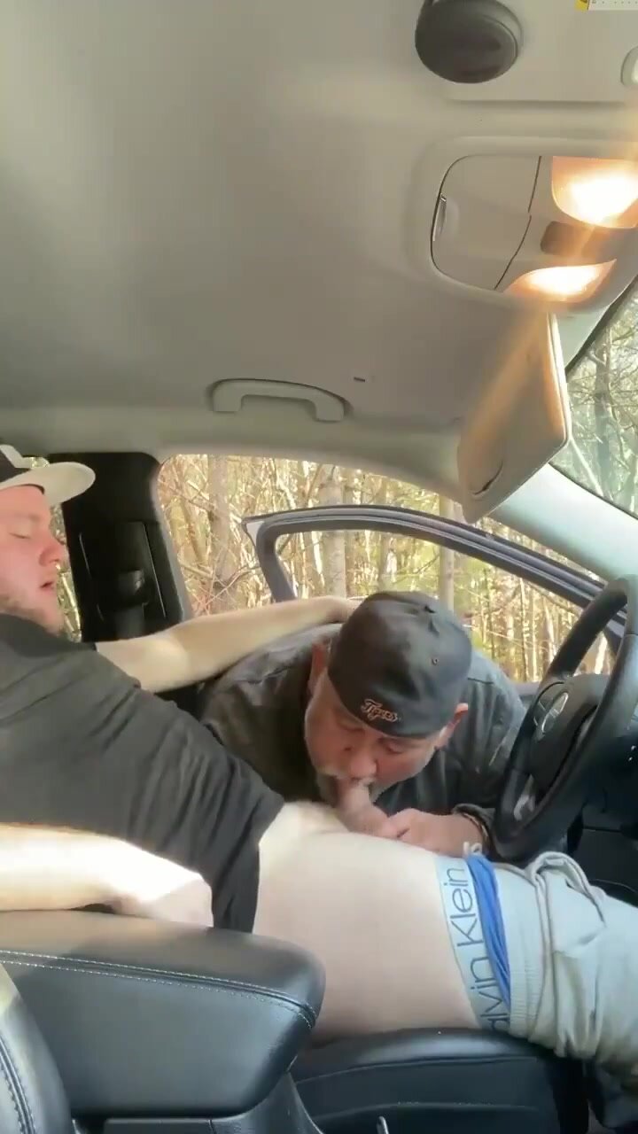 Sucking cock - video 30
