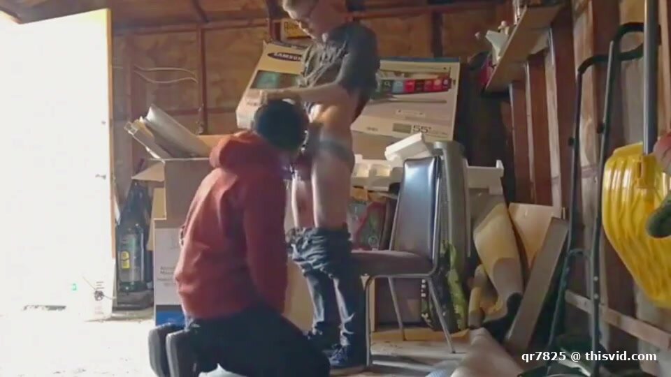 Grindr hookup - video 7