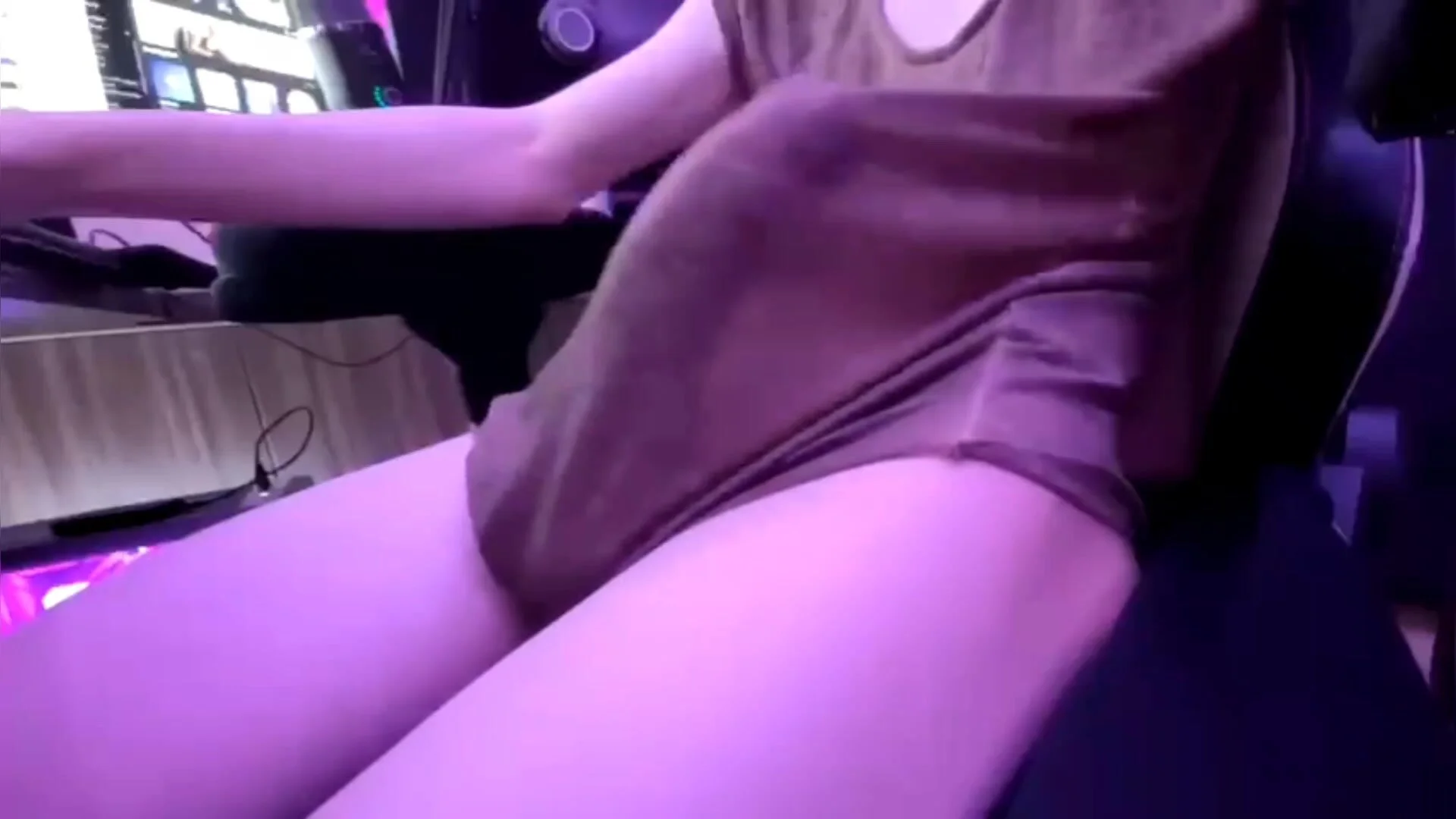 Femboy throbbing cock - ThisVid.com