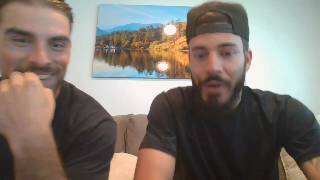 Two Florida Guys Shows Off Their Cocks