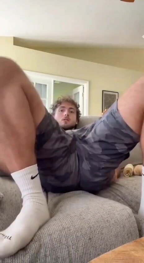 Bro Bumhole