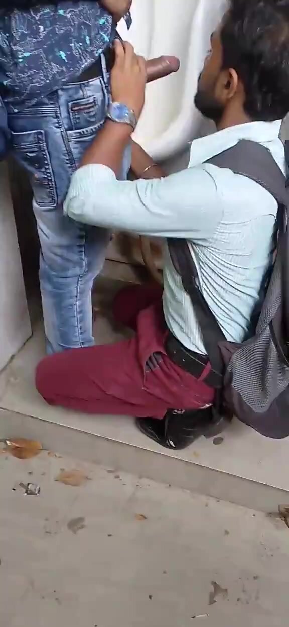 Public toilets - video 9