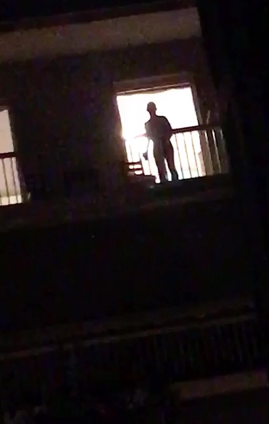 GREEK GUY CAUGHT MASTURBATING NAKED ON HIS BALCONY