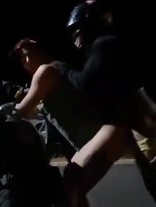 Motorcyclist quick fuck