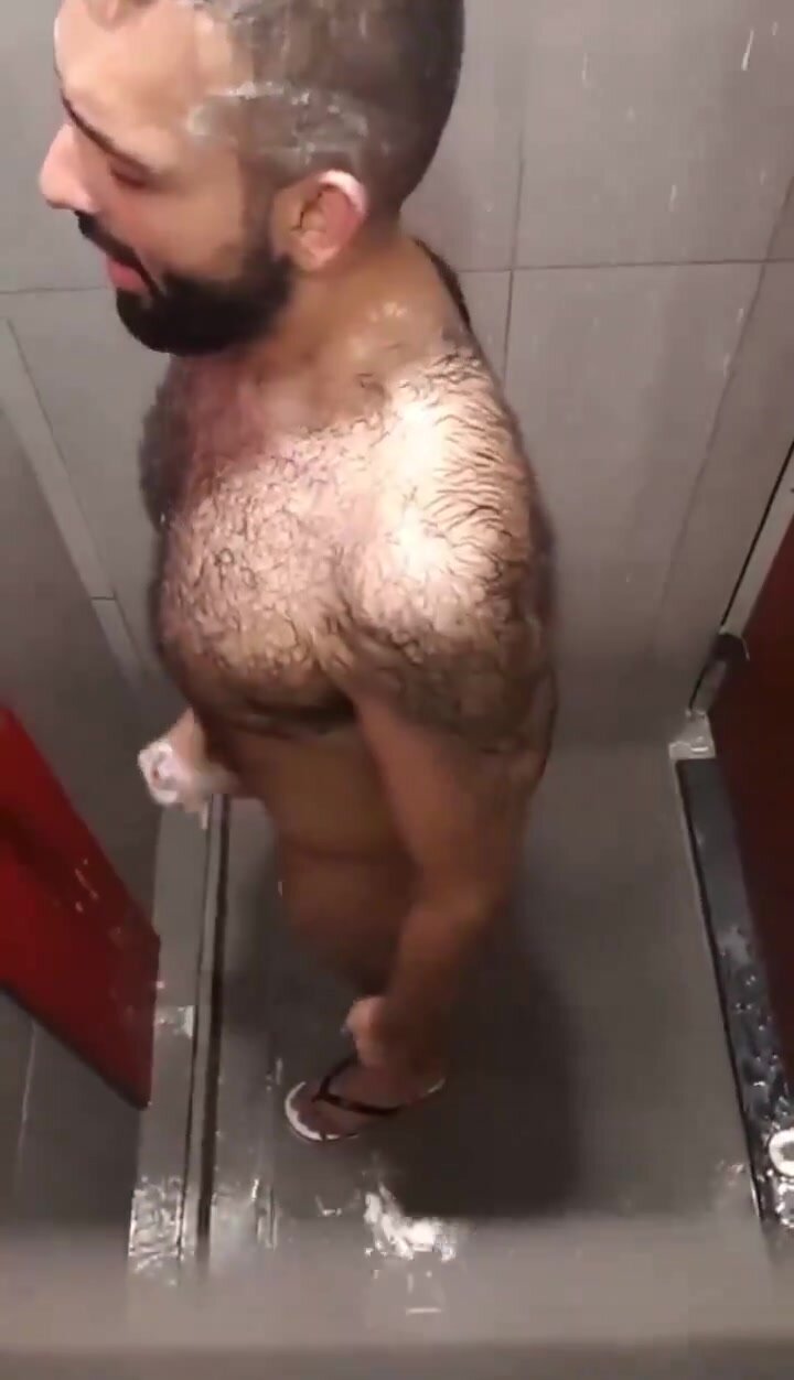 Spy shower - video 107