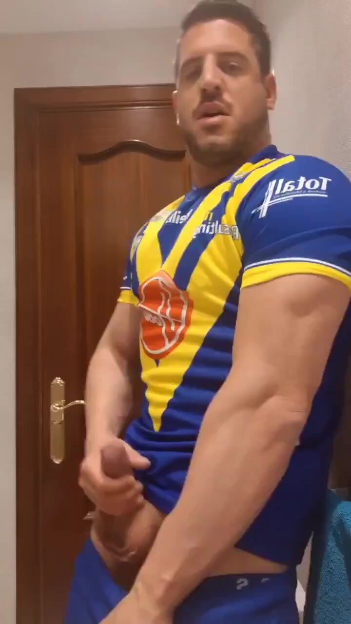 hunk with big balls