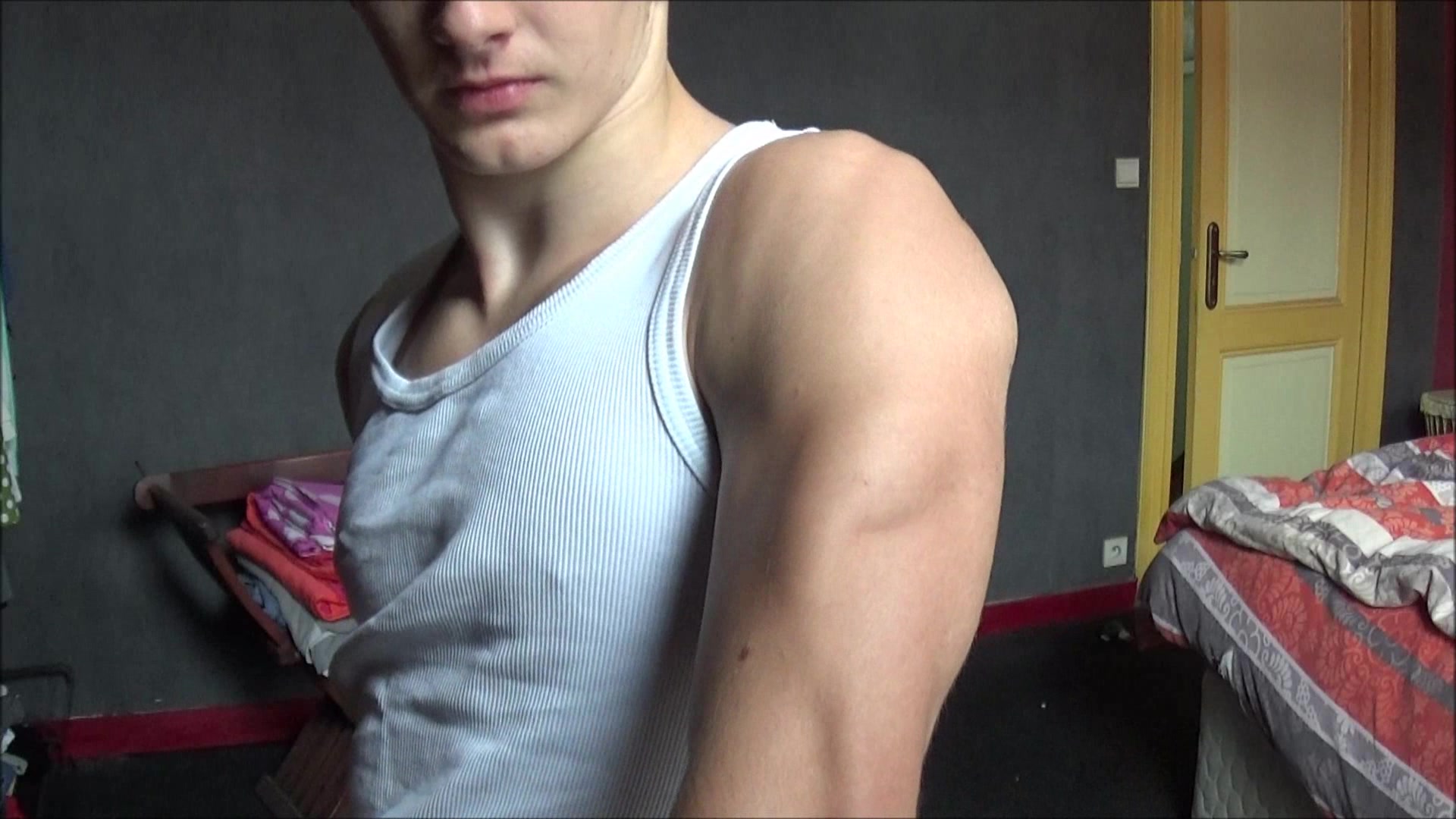 Flexing and some dancing