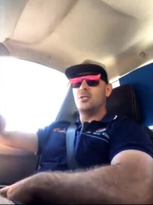 Aussie Straight Car Wank to Girlfriend
