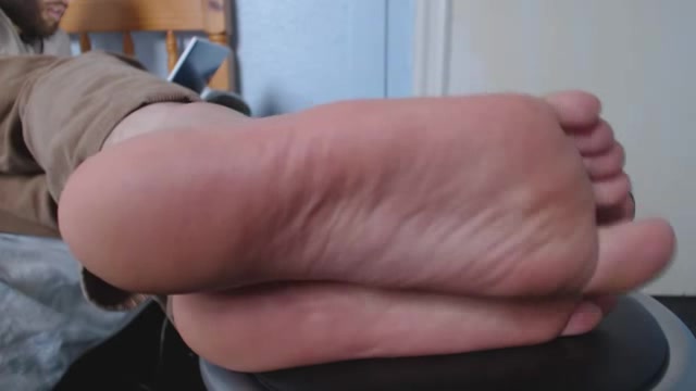 Lick these smelly soles