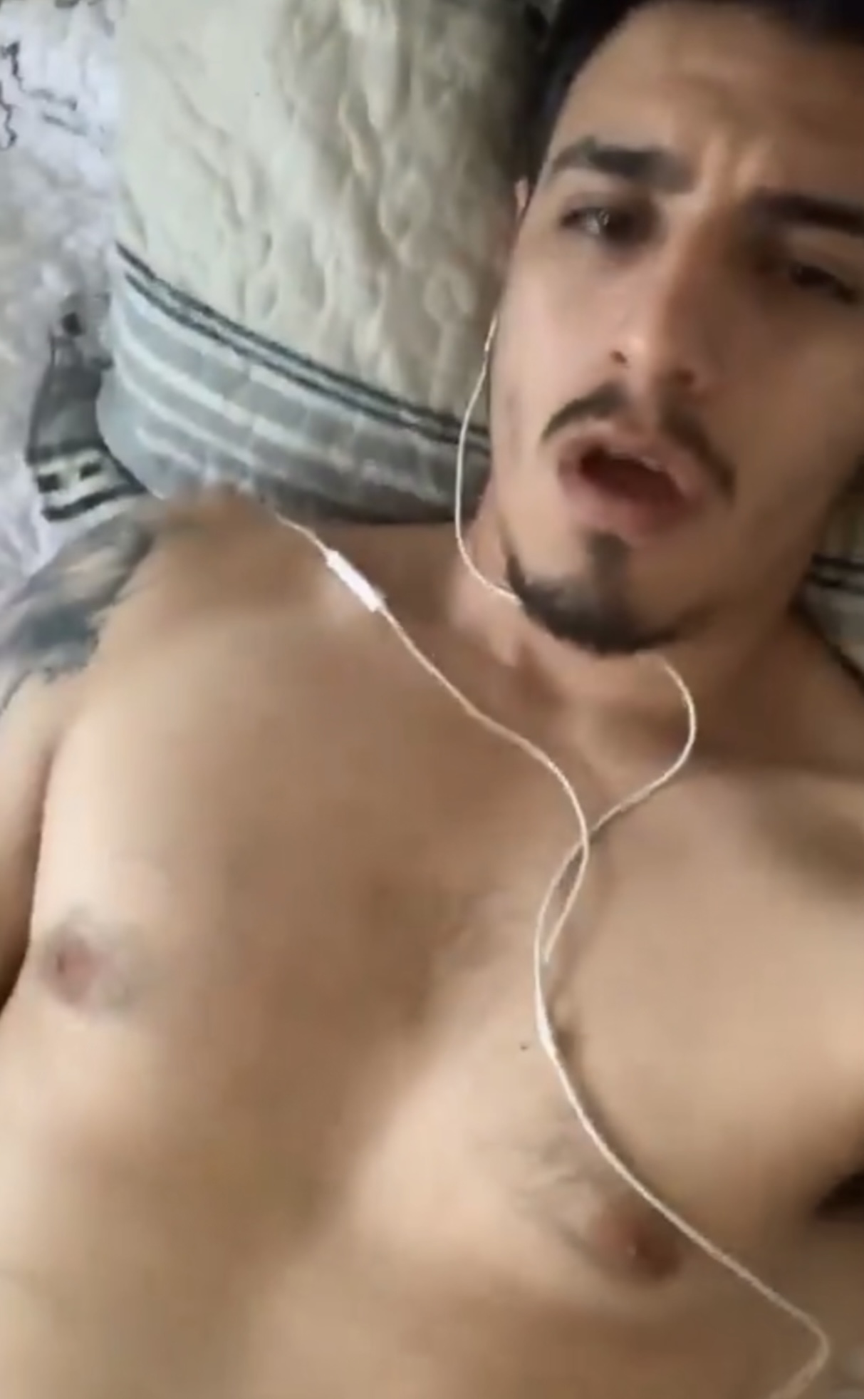 Quick Cumshot - video 9