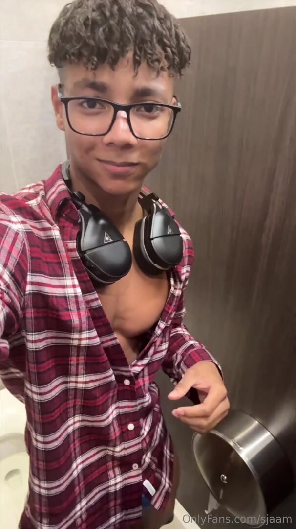 hot young boy cums in a public bathroom