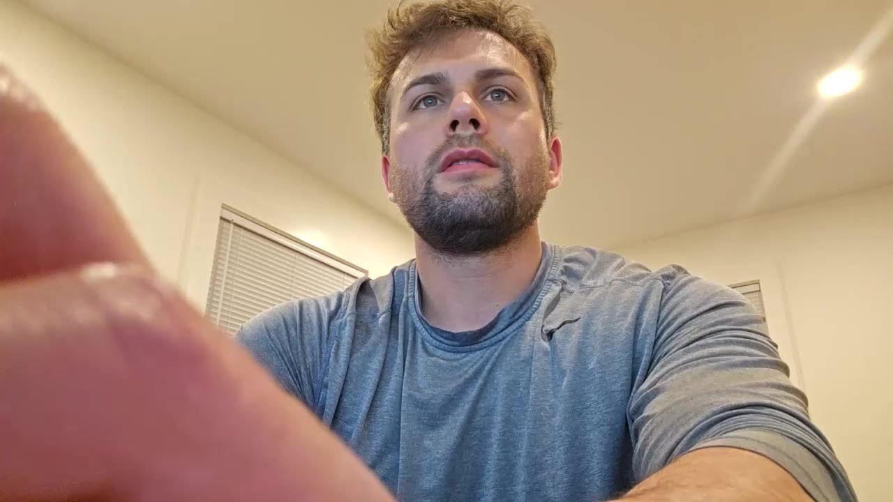 St8 Married White Guy Shows Off Ass