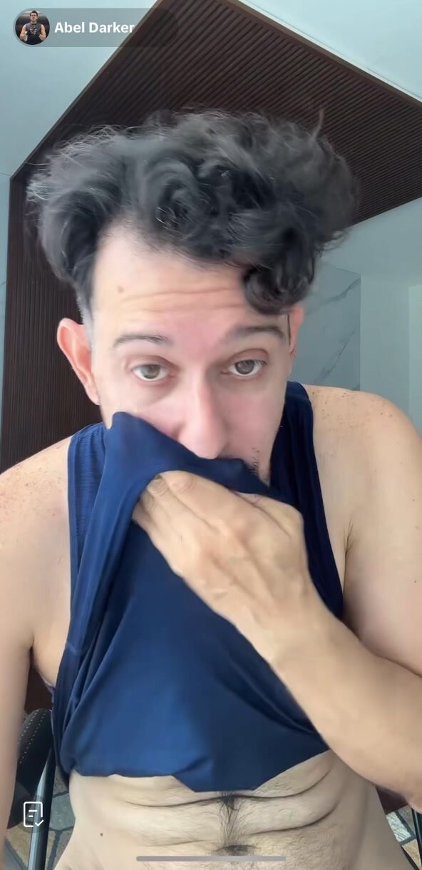 Bulge Tiktok 82