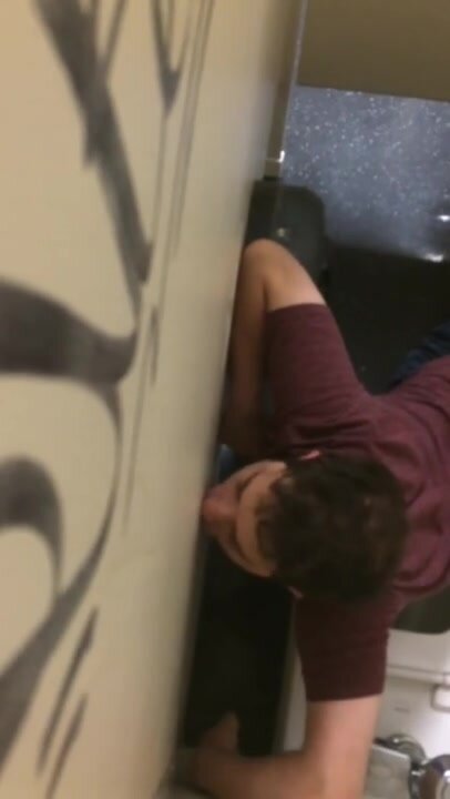 Deepthroating at a college gloryhole