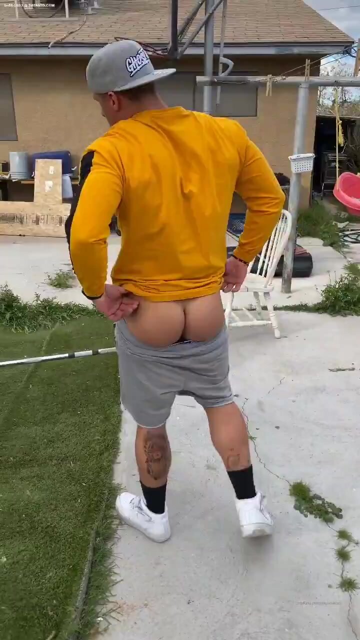 LEG DAY BROS