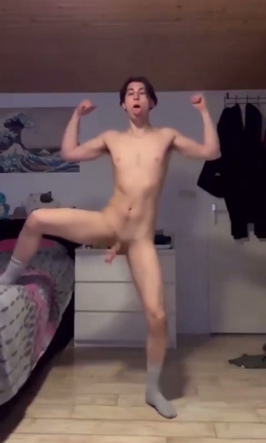 Twink monkey goon