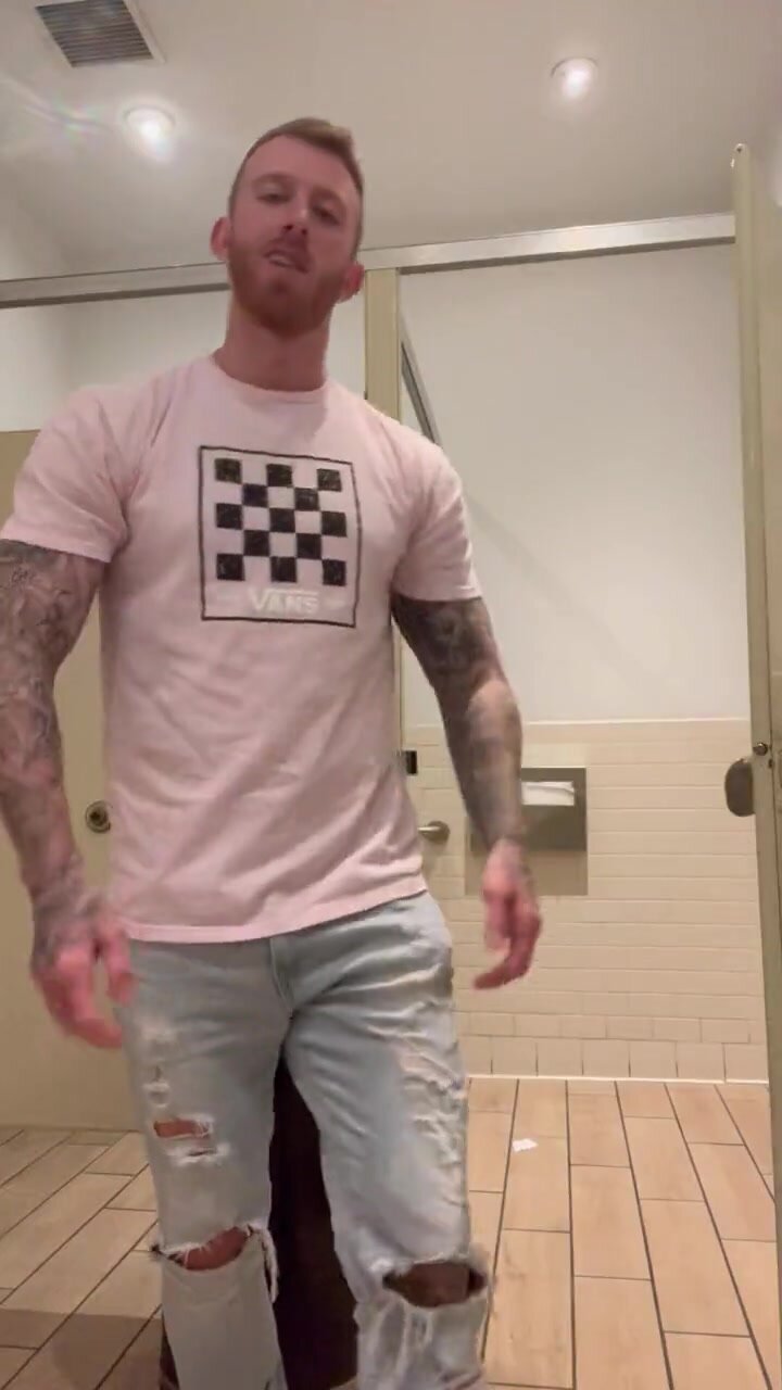 cute guy - video 41