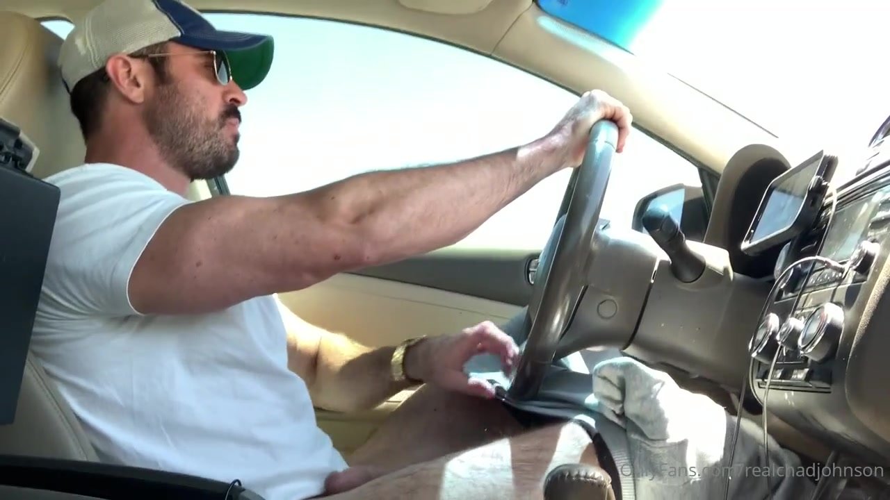 Man jerking off in the car