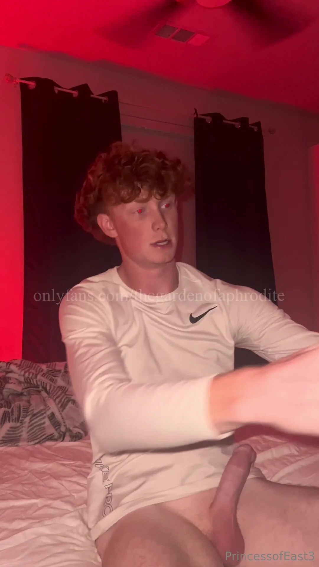 Ginger teen sucked and rimmed by trans - ThisVid.com