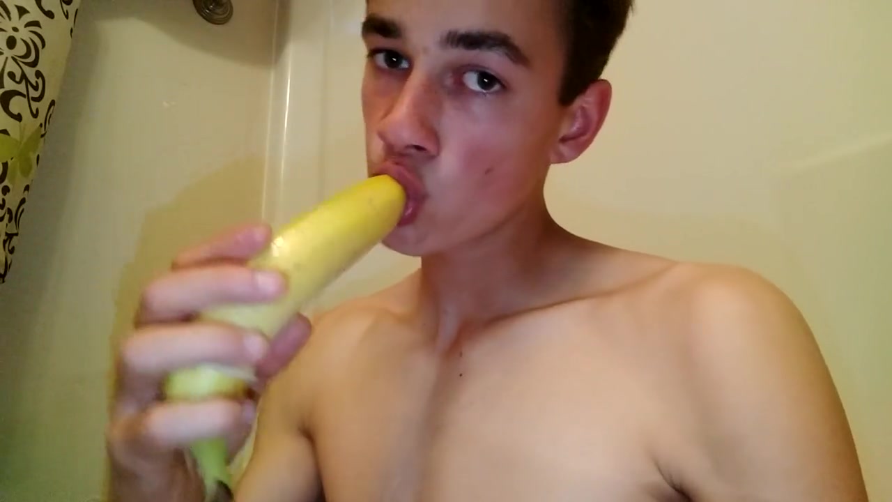 straight twink fucking himself with a big banana