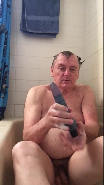 Bathing, dildos ,beads, stroking - video 2