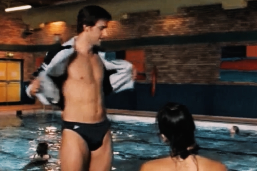 Hot Swimming Instructor shows off his amazing bulge