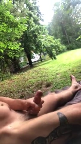 Guy cums 5-day load in a park