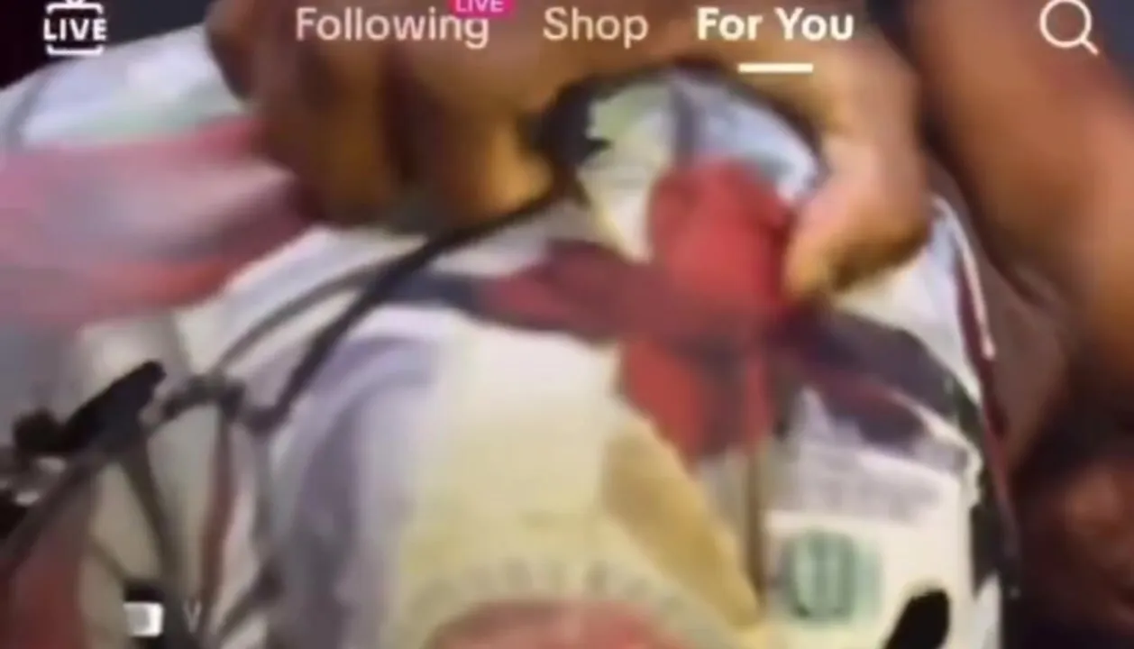 Ishowspeed showing that fat juicy ass - ThisVid.com