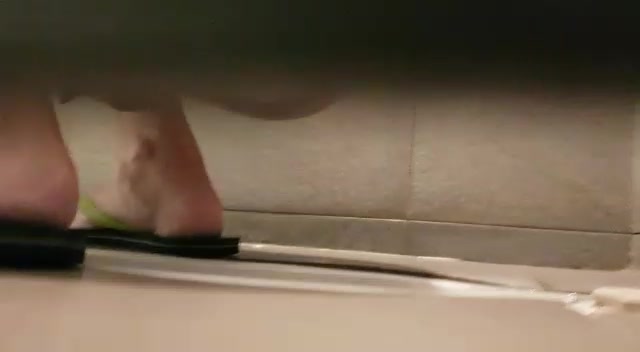 toilet spy - video 773