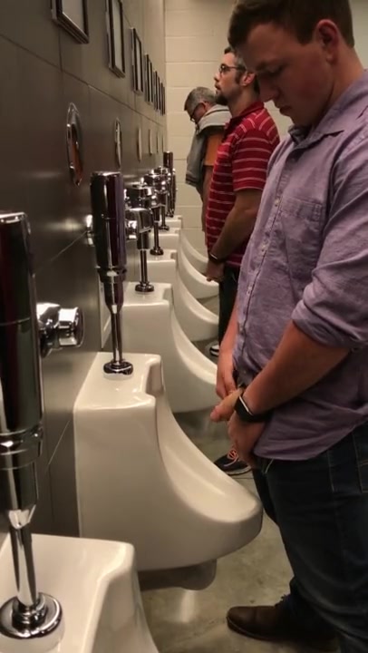 HOT GUYS WITH HUGE DICK AT URINAL