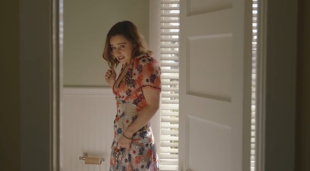 Sexy teen toilet diarrhea farting scene - video 2