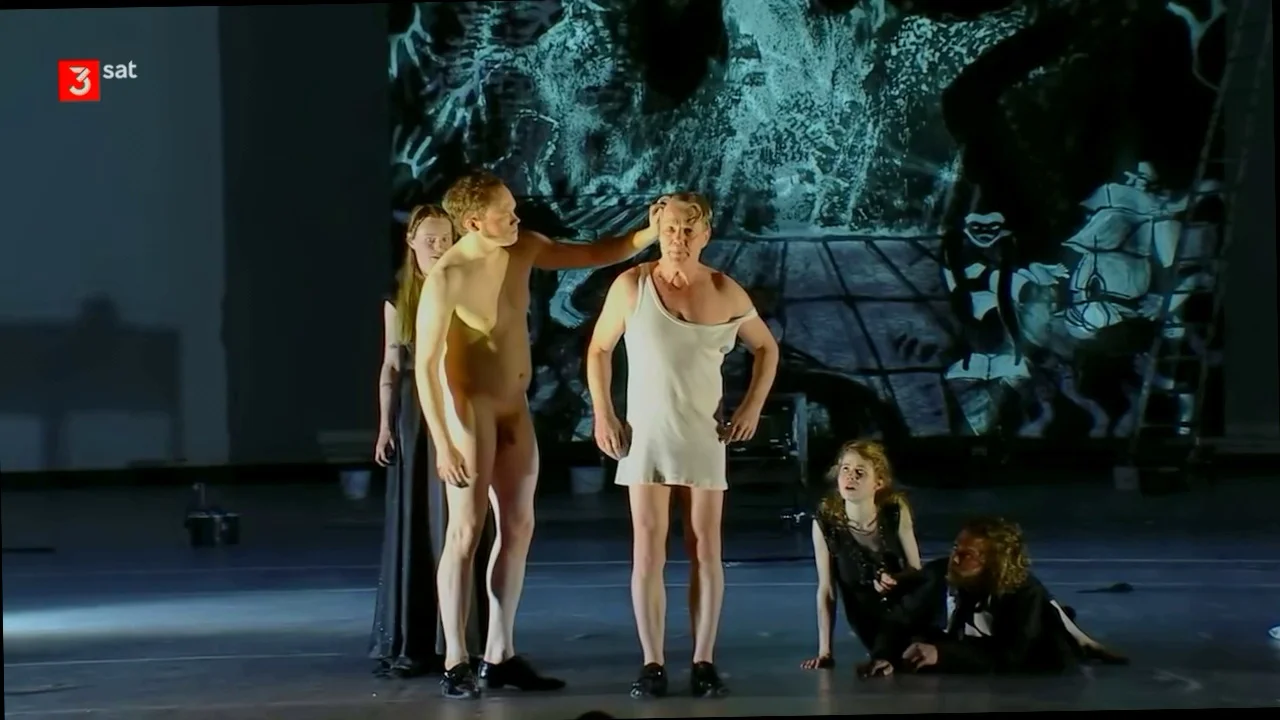 GERMAN ACTOR NUDE ON STAGE photo pic photo