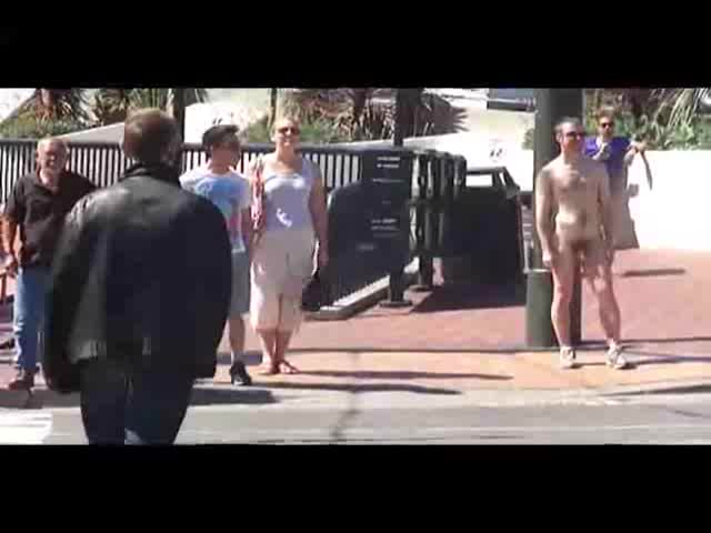Monday Afternoon Walk naked public