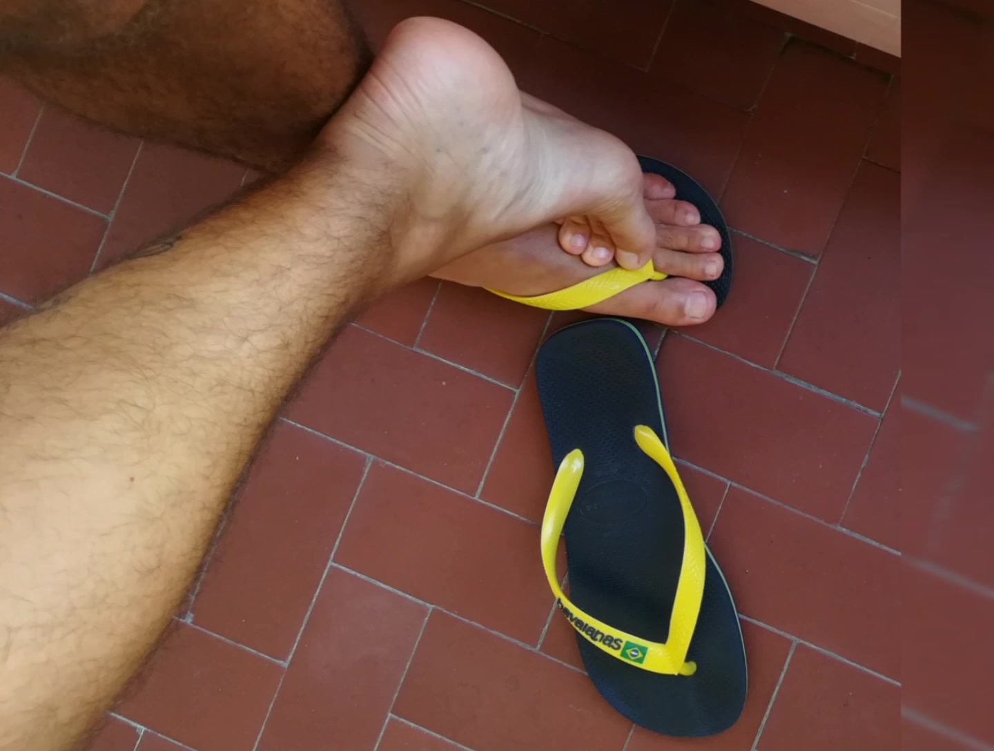 My feet - video 33