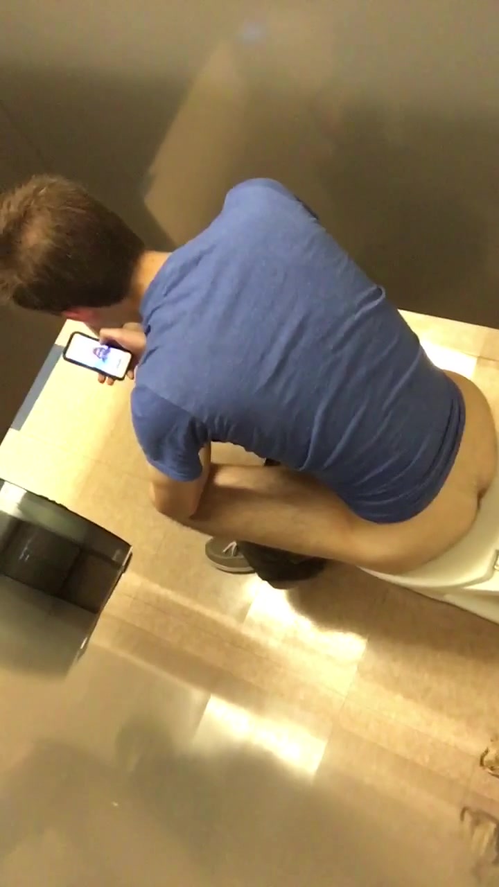 Spying on guy pooping in restroom on hidden camera - video 11