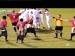 Groland shoot Football nakedcock out