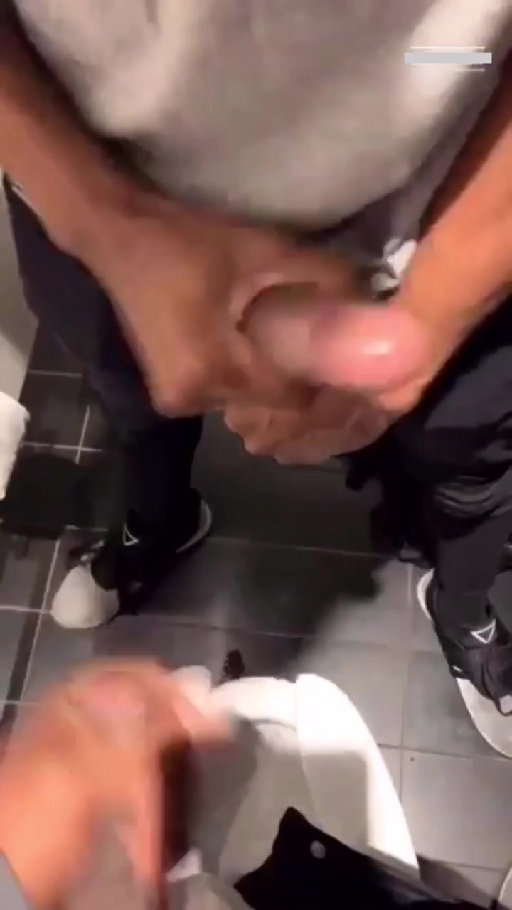 Masturbation Guys Bathroom Cum