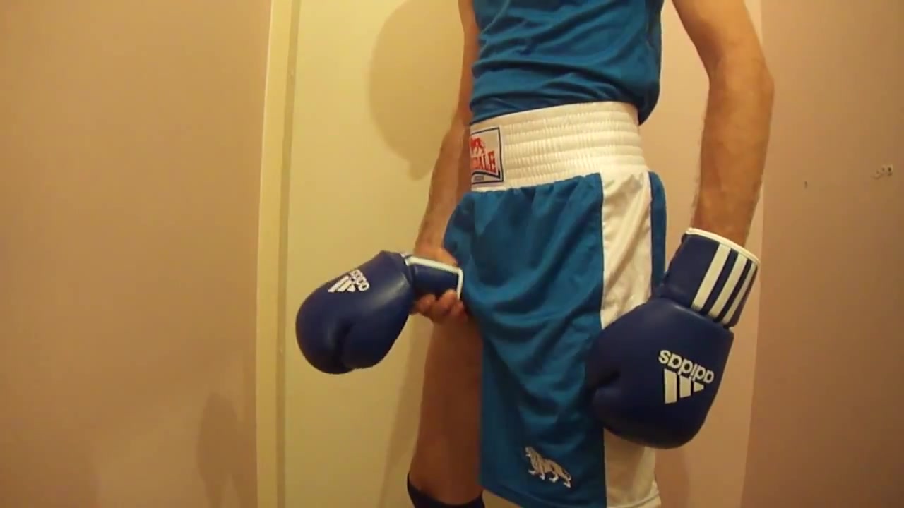 1280px x 720px - Masturbate: Boxing Glove Cum - ThisVid.com